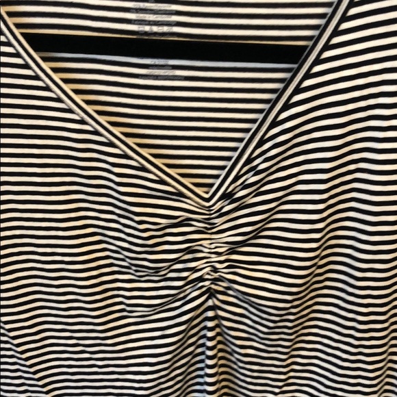 Striped short sleeve - Picture 2 of 2
